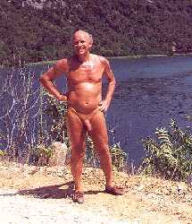 Walking back from the Skadrin Falls